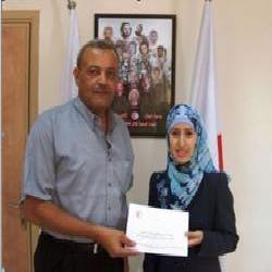 لأول مرة في فلسطين: طالبة صماء تجتاز امتحان الثانوية العامة
